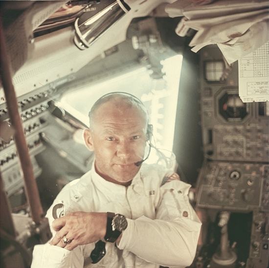 buzz-aldrin-omega-speedmaster-apollo-11